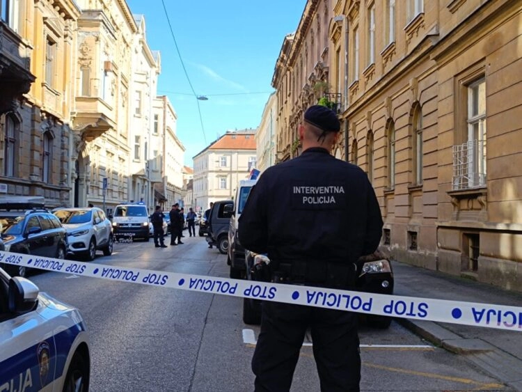 Zagreb: U automobilu 62-godišnjaka umjesto zračnog jastuka pronađena droga, nije imao ni vozačku dozvolu